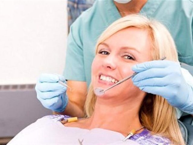 ΟΔΟΝΤΙΑΤΡΟΣ ΧΕΙΡΟΥΡΓΟΣ-ΠΡΟΣΘΕΤΟΛΟΓΟΣ | ΠΕΥΚΗ ΑΤΤΙΚΗΣ | ΕΥΑΓΓΕΛΙΑ ΠΑΝΑΓΙΩΤΟΥ