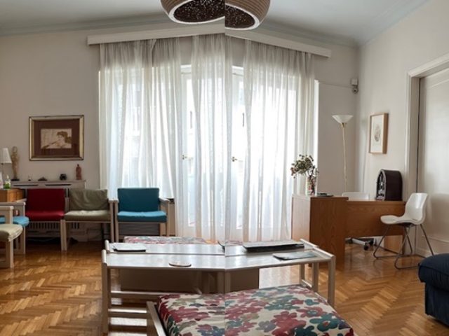 ΟΔΟΝΤΙΑΤΡΟΣ ΚΟΛΩΝΑΚΙ ΔΑΜΟΛΗ ΜΑΡΙΑ