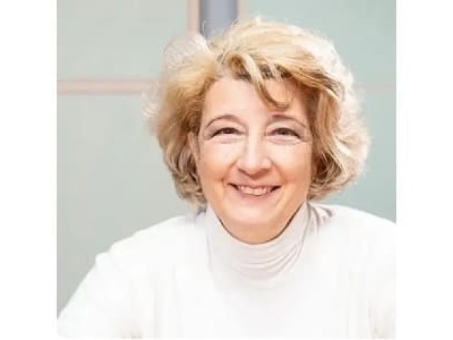 ΕΙΔΙΚΟΣ ΠΑΘΟΛΟΓΟΣ ΚΥΨΕΛΗ  ΑΘΗΝΑ | ΓΡΕΚΑ ΑΘΗΝΑ