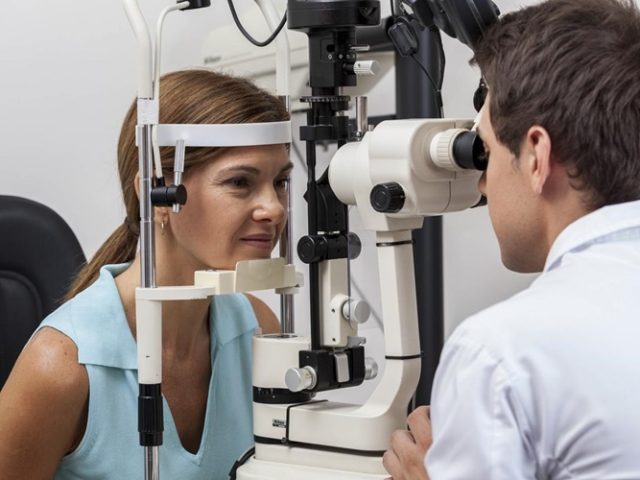 ΟΦΘΑΛΜΙΑΤΡΟΣ ΧΕΙΡΟΥΡΓΟΣ ΥΑΛΟΕΙΔΟΥΣ-ΑΜΦΙΒΛΗΣΤΡΟΕΙΔΟΥΣ ΘΕΣΣΑΛΟΝΙΚΗ | ΠΑΠΑΘΩΜΑΣ ΘΩΜΑΣ