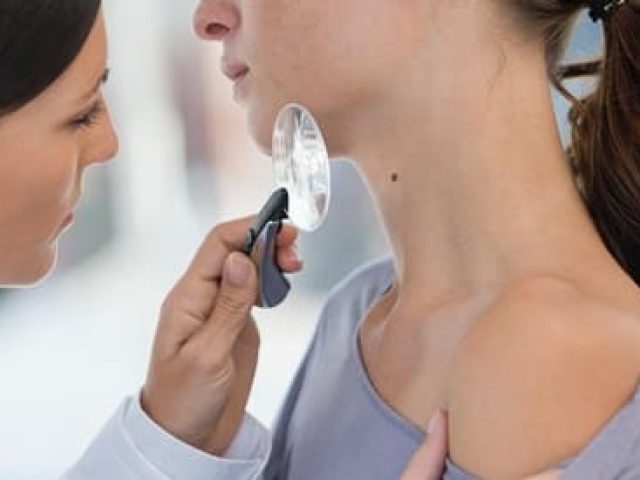 ΔΕΡΜΑΤΟΛΟΓΟΣ ΑΘΗΝΑ ΚΟΛΩΝΑΚΙ | ΠΑΠΑΘΑΝΑΚΟΥ ΕΥΑΓΓΕΛΙΑ