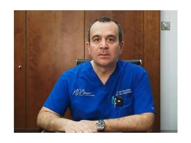 Πλαστικός Χειρουργός Κολωνάκι | Μουστάκης Ηλίας