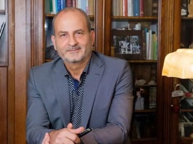 ΠΛΑΣΤΙΚΟΣ ΧΕΙΡΟΥΡΓΟΣ ΠΑΤΗΣΙΑ | ΝΤΟΥΝΤΟΥΛΑΚΗΣ ΝΕΚΤΑΡΙΟΣ